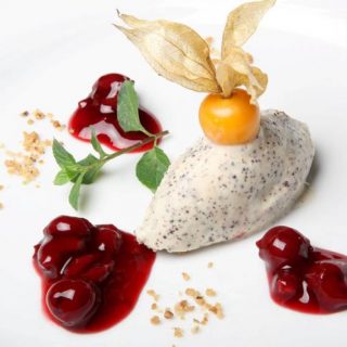 Mohnblüte am Hohen Meißner in Germerode