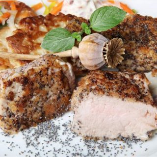 Mohnblüte am Hohen Meißner in Germerode